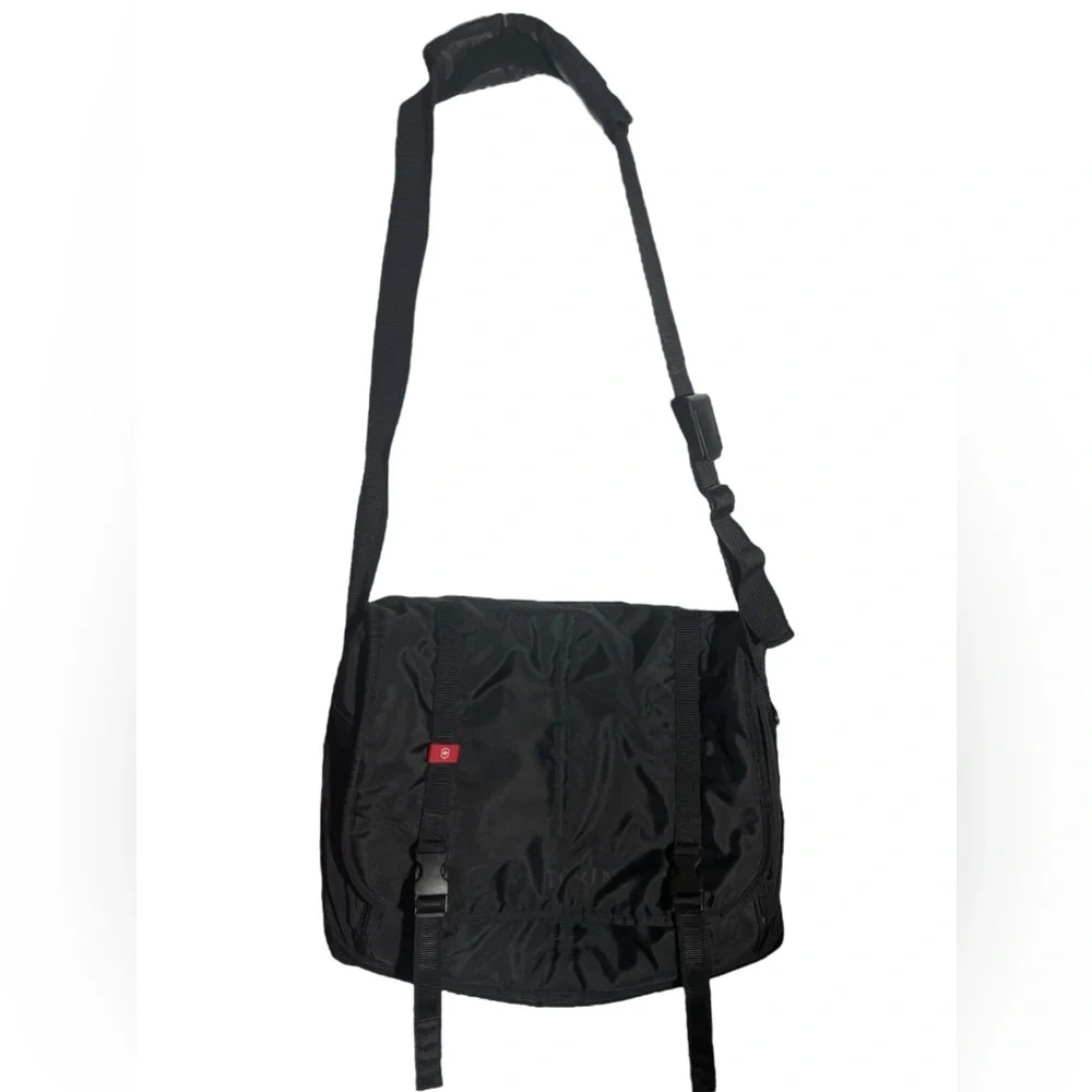 Victorinox Messenger Bag black 18 x 12 Travel pack